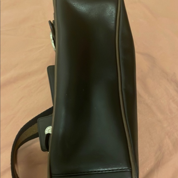 Givenchy Black Classic Shoulder Bag with Silver Accents - Picture 4 of 7